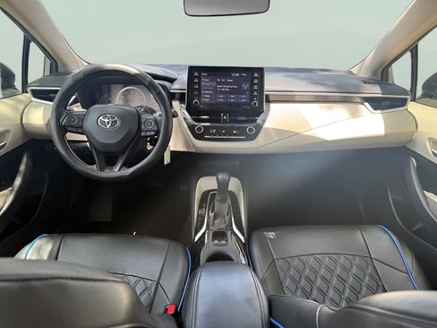 Used 2021 Toyota Corolla LE FWD image 14