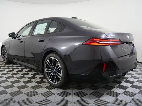 New 2026 BMW 530i xDrive image 5