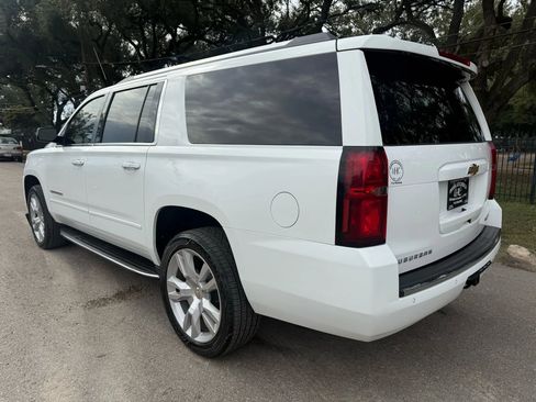 Used 2018 Chevrolet Suburban Premier image 5