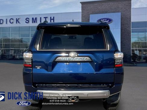 Used 2015 Toyota 4Runner Trail Premium AWD/4WD image 5