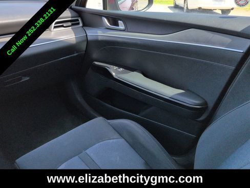 Used 2023 Kia K5 LXS FWD image 18