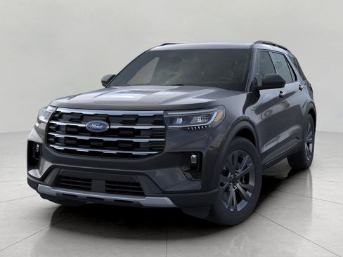 New 2026 Ford Explorer Active AWD/4WD image 2