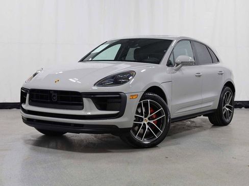New 2026 Porsche Macan S image 1