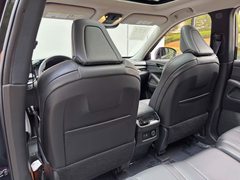 Used 2024 INFINITI QX60 Luxe w/ Cargo Package AWD/4WD image 37