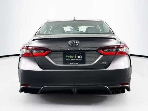 Used 2023 Toyota Camry SE image 7
