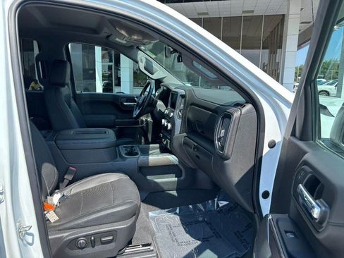 Used 2019 GMC Sierra 1500 SLT w/ SLT Premium Plus Package AWD/4WD image 12