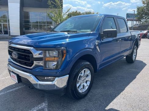 Used 2023 Ford F150 XLT image 2
