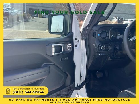 Used 2024 Jeep Wrangler Unlimited Rubicon 4xe w/ Convenience Group image 10