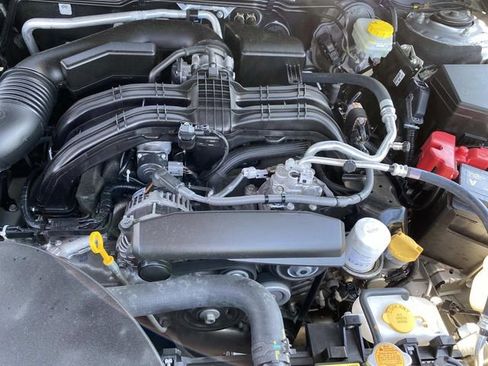Used 2024 Subaru Legacy Premium AWD/4WD image 28