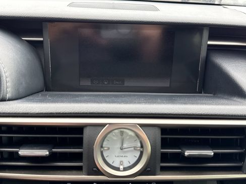 Used 2015 Lexus RC 350 w/ Navigation System Package RWD image 17