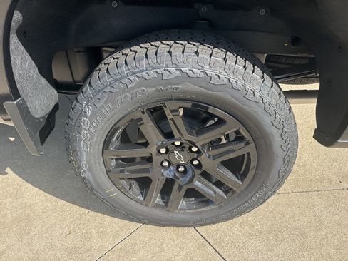 New 2026 Chevrolet Silverado 1500 LT Trail Boss AWD/4WD image 9