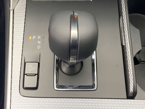 Certified 2025 MAZDA CX-70 3.3 Turbo w/ Premium Package image 24