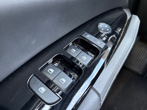 Used 2023 Kia Sportage X-Line image 24