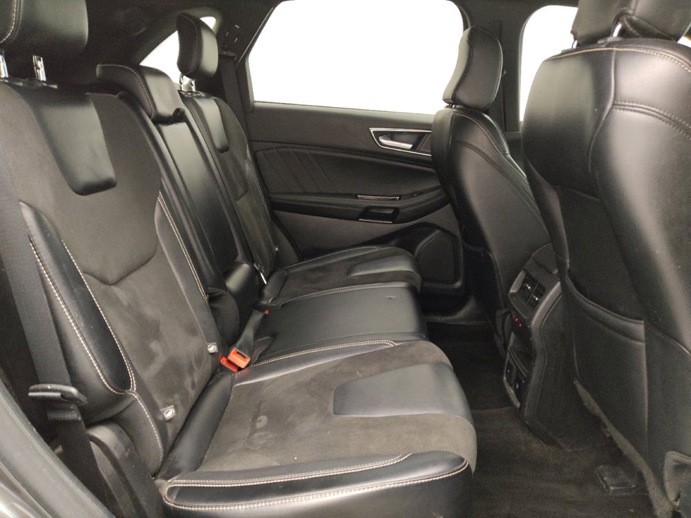 Used 2019 Ford Edge ST w/ Equipment Group 401A AWD/4WD image 19