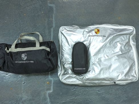 Used 2016 Porsche Boxster Spyder image 94