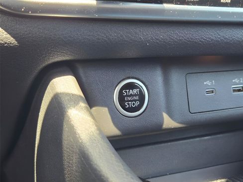 Used 2021 Nissan Rogue SV AWD/4WD image 21