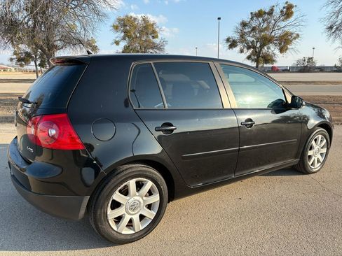 Used 2006 Volkswagen Rabbit 4-Door image 6
