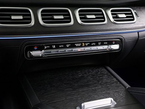 Certified 2026 Mercedes-Benz GLE 450 4MATIC image 25