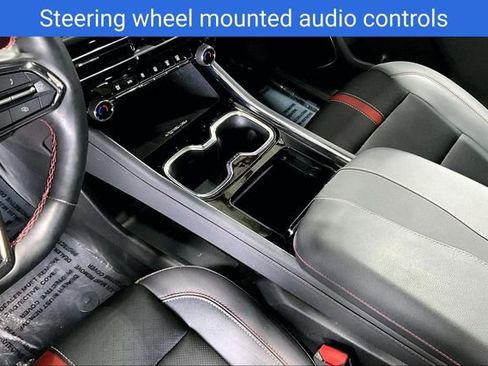 Certified 2024 Chevrolet Traverse RS w/ LPO, Floor Liner Package AWD/4WD image 19
