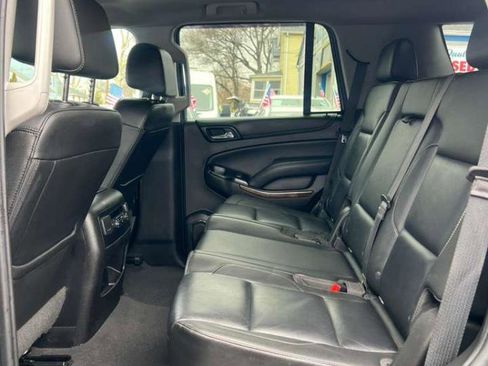 Used 2019 Chevrolet Tahoe LT w/ Luxury Package image 32