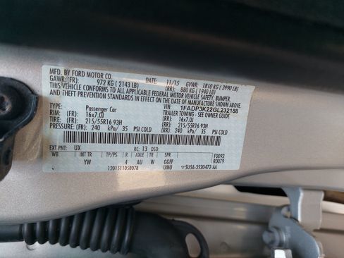 Used 2016 Ford Focus SE w/ Reverse Sensing Package FWD image 36