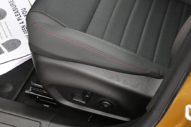 Used 2024 Dodge Hornet R/T w/ Tech Pack w/o Parking AWD/4WD image 14