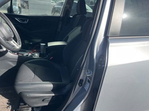 Used 2023 Subaru Forester Premium image 5