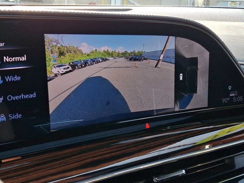 Certified 2023 Cadillac Escalade Premium Luxury w/ LPO, Floor Liner Package AWD/4WD image 18