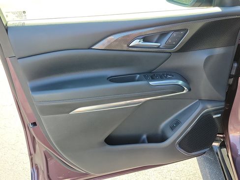 Used 2025 Chevrolet Traverse High Country w/ LPO, Floor Liner Package FWD image 18