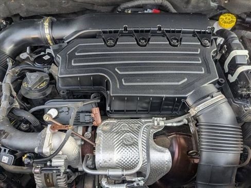 Used 2022 Jeep Renegade Altitude w/ Sun/Sound Group image 24