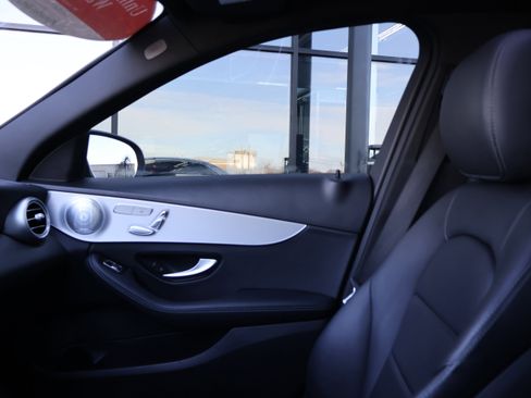 Certified 2021 Mercedes-Benz C 300 4MATIC Sedan image 39