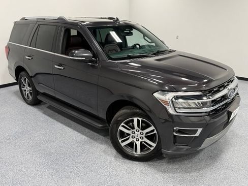 Used 2024 Ford Expedition Limited AWD/4WD image 41