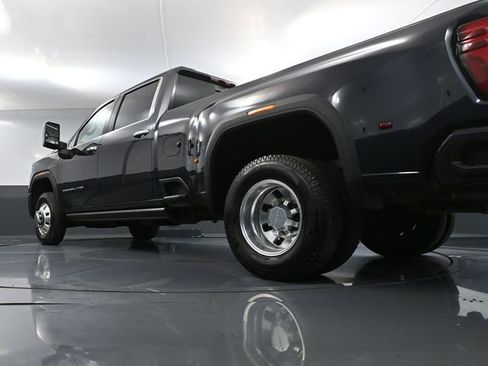 Used 2024 GMC Sierra 3500 Denali Ultimate AWD/4WD image 61