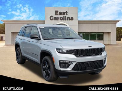 New 2025 Jeep Grand Cherokee Limited w/ Black Appearance Package