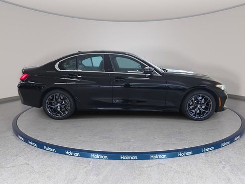 Used 2025 BMW 330i Sedan w/ M Sport Package image 6