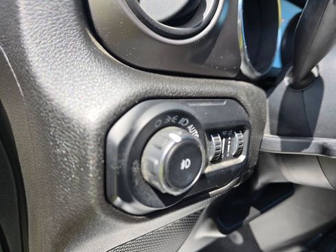 Used 2020 Jeep Wrangler Unlimited Sport S AWD/4WD image 12