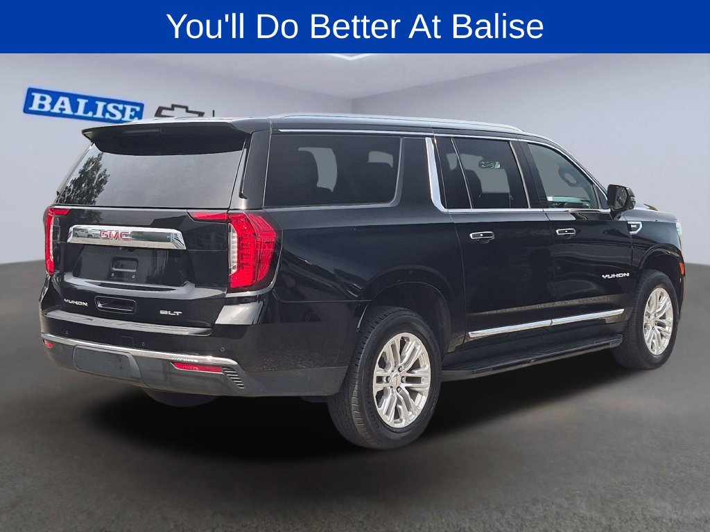 Used 2024 GMC Yukon XL SLT w/ SLT Luxury Package AWD/4WD image 3