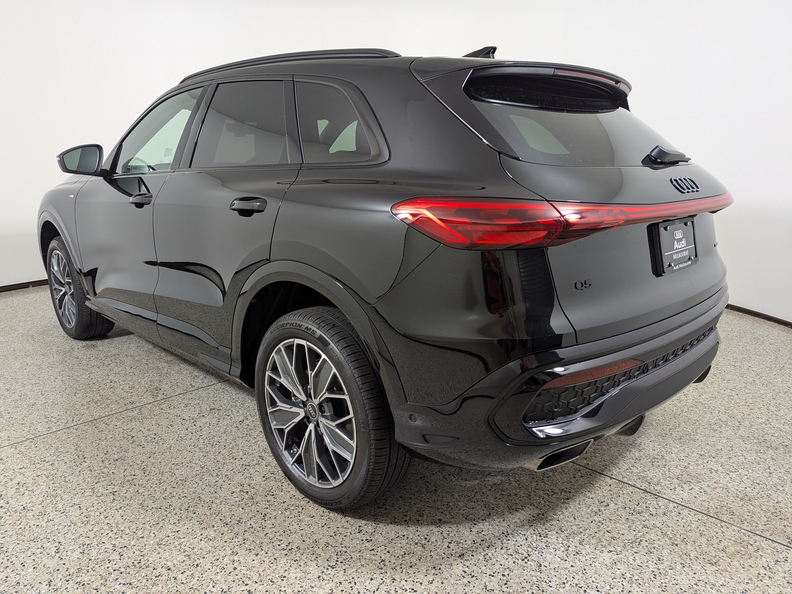 New 2026 Audi Q5 Premium Plus AWD/4WD image 5