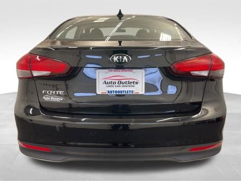 Used 2018 Kia Forte LX image 5