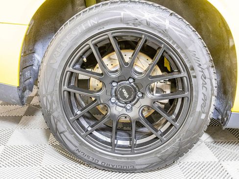 Used 2017 Dodge Challenger R/T image 46