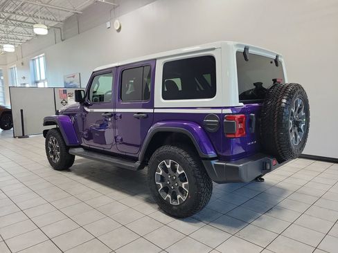 New 2026 Jeep Wrangler Unlimited Sahara w/ Whitecap Package AWD/4WD image 4