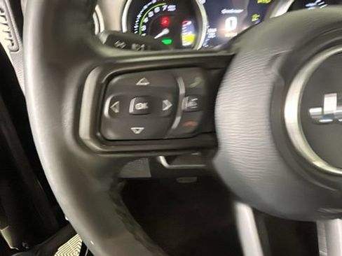 Used 2023 Jeep Wrangler Unlimited w/ Cold Weather Group AWD/4WD image 15