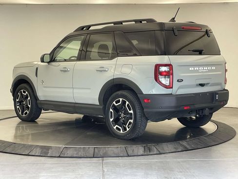 Used 2022 Ford Bronco Sport Outer Banks w/ Tech Package AWD/4WD image 3