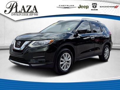 Used 2018 Nissan Rogue SV w/ Sun & Sound Touring Package