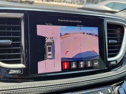 New 2026 Chrysler Pacifica Select FWD image 19