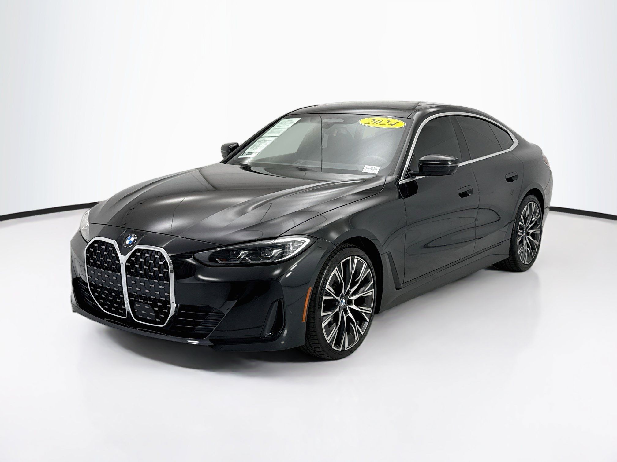 Used 2024 BMW 430i Gran Coupe w/ Premium Package RWD image 3