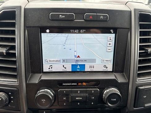Used 2018 Ford F150 XLT w/ Equipment Group 302A Luxury AWD/4WD image 3