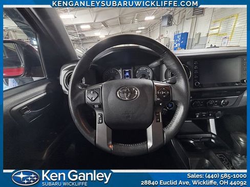 Used 2021 Toyota Tacoma TRD Off-Road AWD/4WD image 13