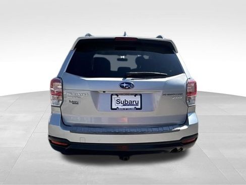 Used 2017 Subaru Forester 2.5i Premium w/ All-Weather Package AWD/4WD image 6