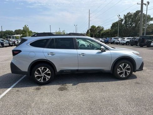 Used 2020 Subaru Outback Limited XT w/ Popular Package #2 AWD/4WD image 4